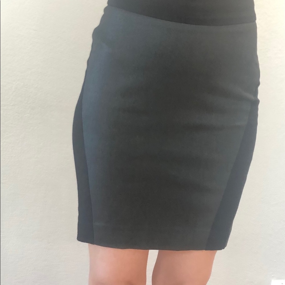 Bebe size 0 pencil skirt
